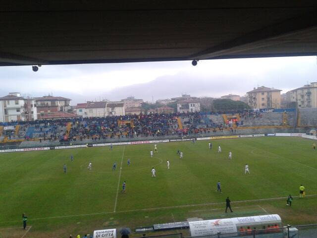 Pisa-Viareggio, primo tempo senza reti