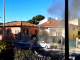 Incendio danneggia due auto a Viareggio: i video