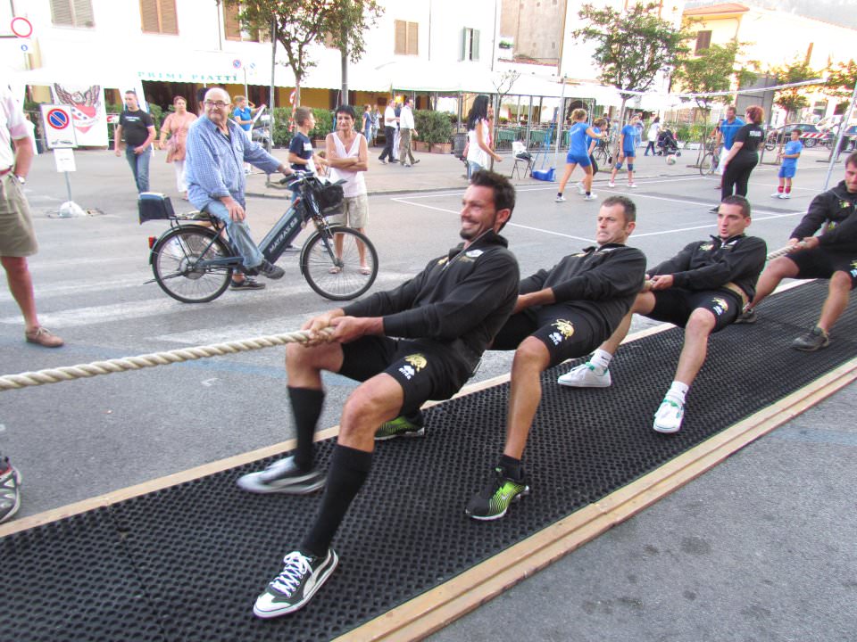 Scarpe per hotsell tiro alla fune