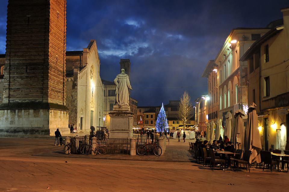 Pietrasanta negli scatti più belli su facebook