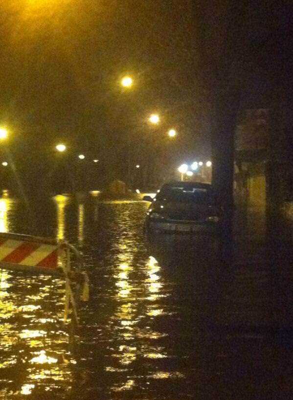 Maltempo, osservati speciali nella notte il fiume Camaiore e Pedona