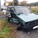 Con l'auto nel fosso. Spettacolare incidente a Lido 3 Foto VersiliaToday