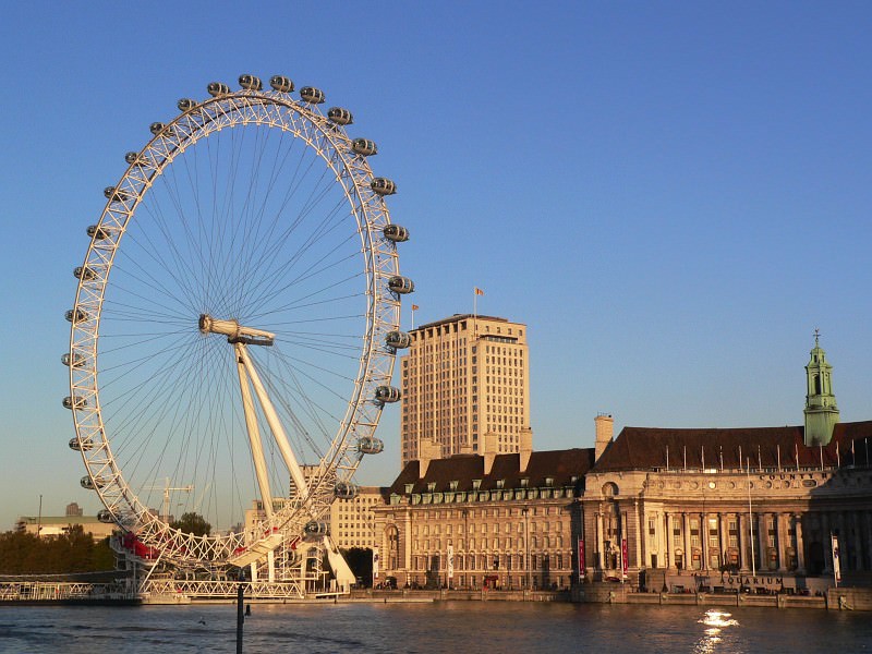 Un portale per chi vuole cercare fortuna a Londra, l’idea di due viareggini