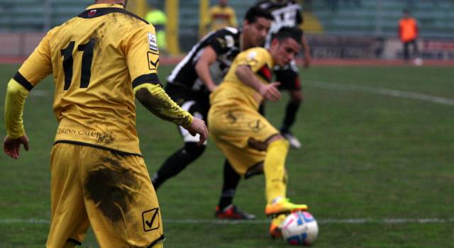 Nocerina, 0-3 a tavolino sino a fine campionato