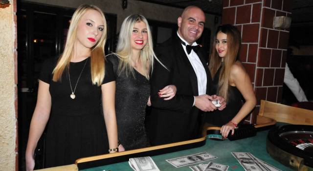 James Bond e le Bond Girls in Capannina per la serata &#8220;Casinò Royal&#8221;