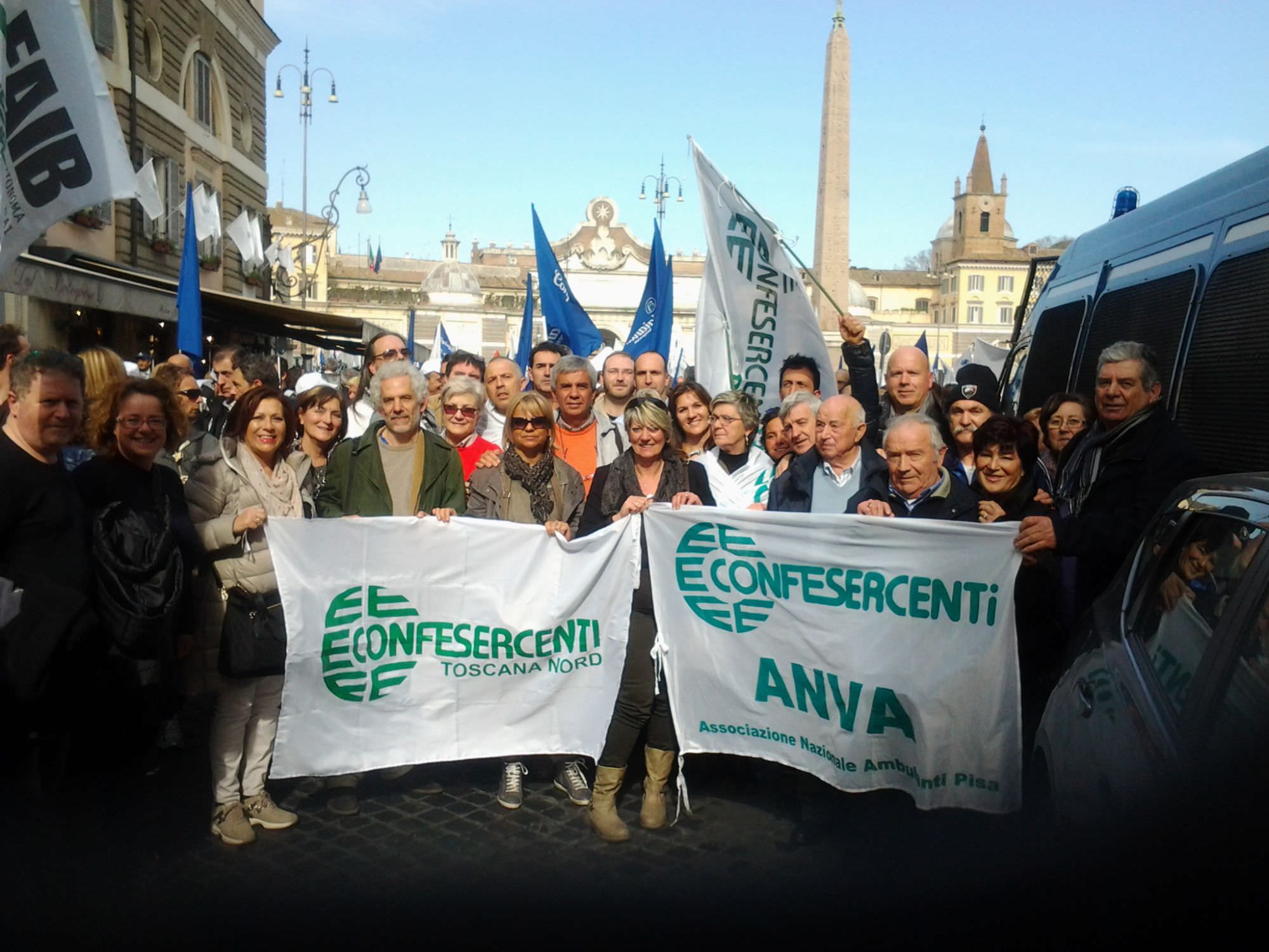 Due candidati a sindaco: “Confesercenti ci ha esclusi, incontra solo i suoi prediletti”