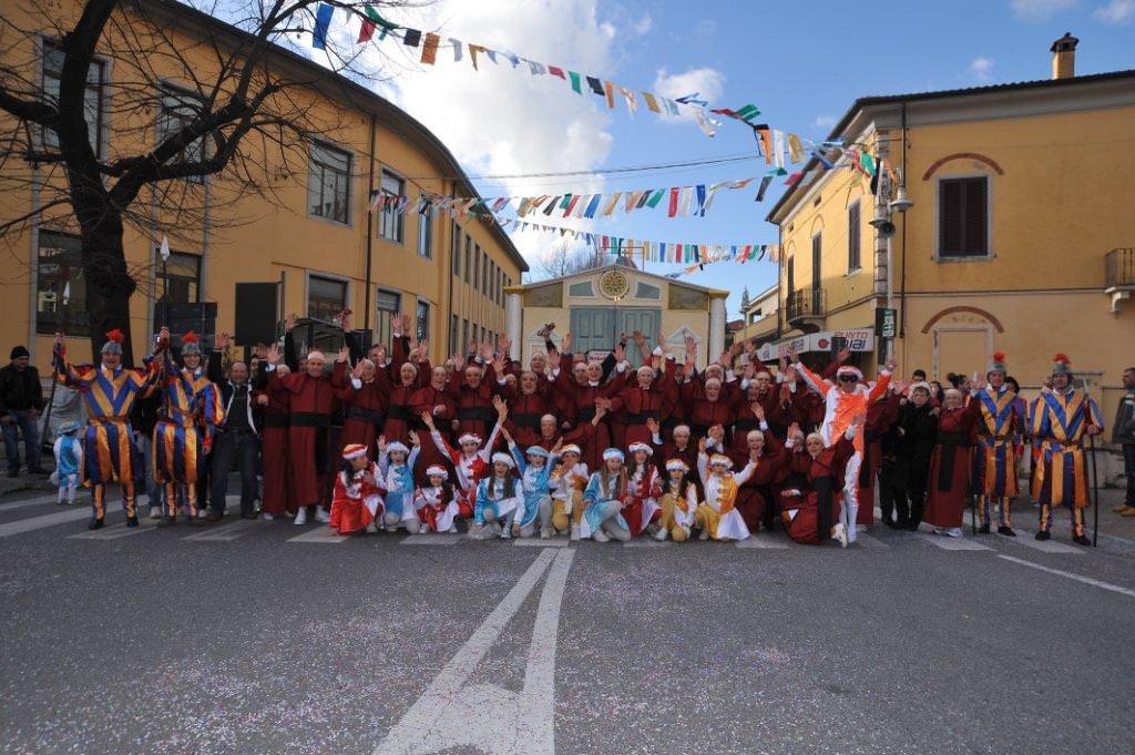 Carnevale a Pietrasanta. La fotogallery del primo corso