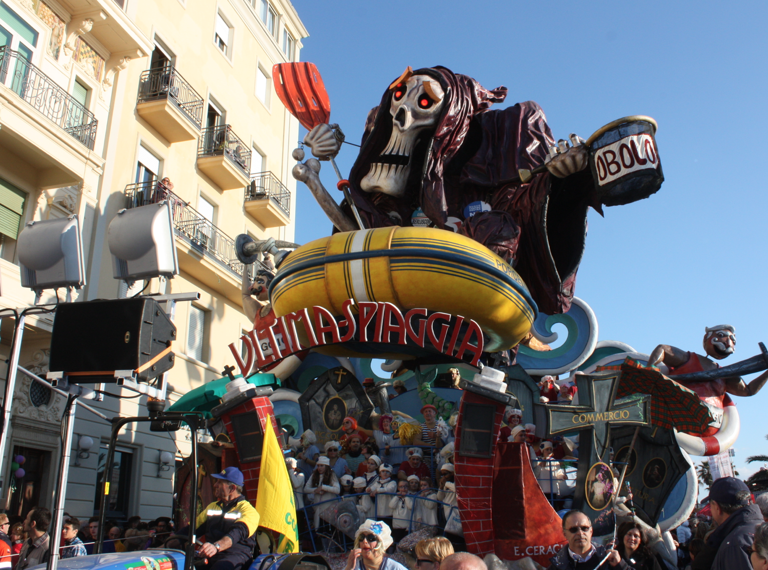 Carnevale di Viareggio 2015, i giurati del primo corso mascherato