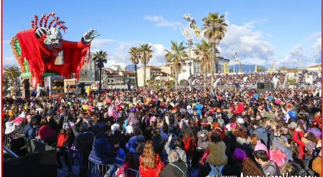 Colloqui Rai-Fondazione per garantire la diretta del Carnevale in tv