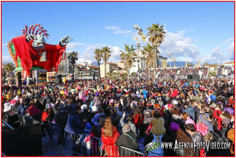 Carnevale di Viareggio, una “crisi” figlia di gestioni poco oculate