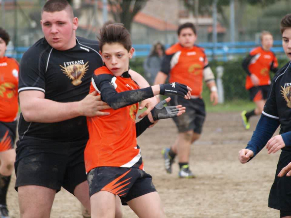 Rugby, l’Union Versilia batte i Titani nel derby