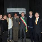 Folla e suggestione sotto la pioggia per l'inaugurazione di "Lapidarium" 2 (Foto: Emma Leonardi)