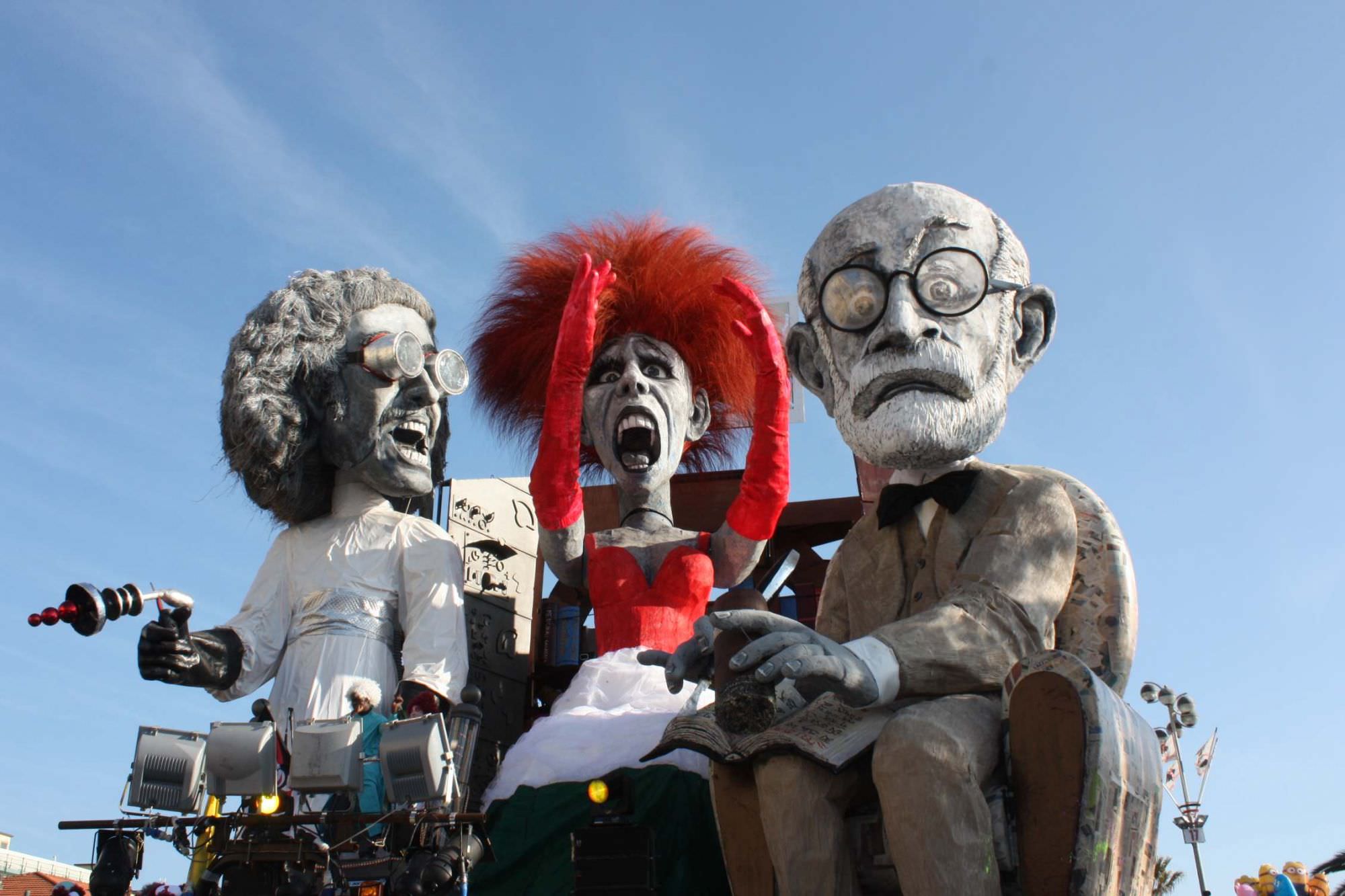 Carnevale di Viareggio, la rabbia degli sconfitti: “Basta con questa sudditanza psicologica”