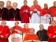Cardinali e vescovi in un conclave tutto da ridere al Carnevale Storico