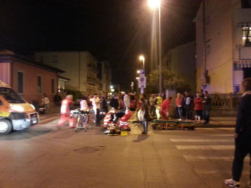 Proteste in Darsena per i troppi incidenti all’incrocio pericoloso