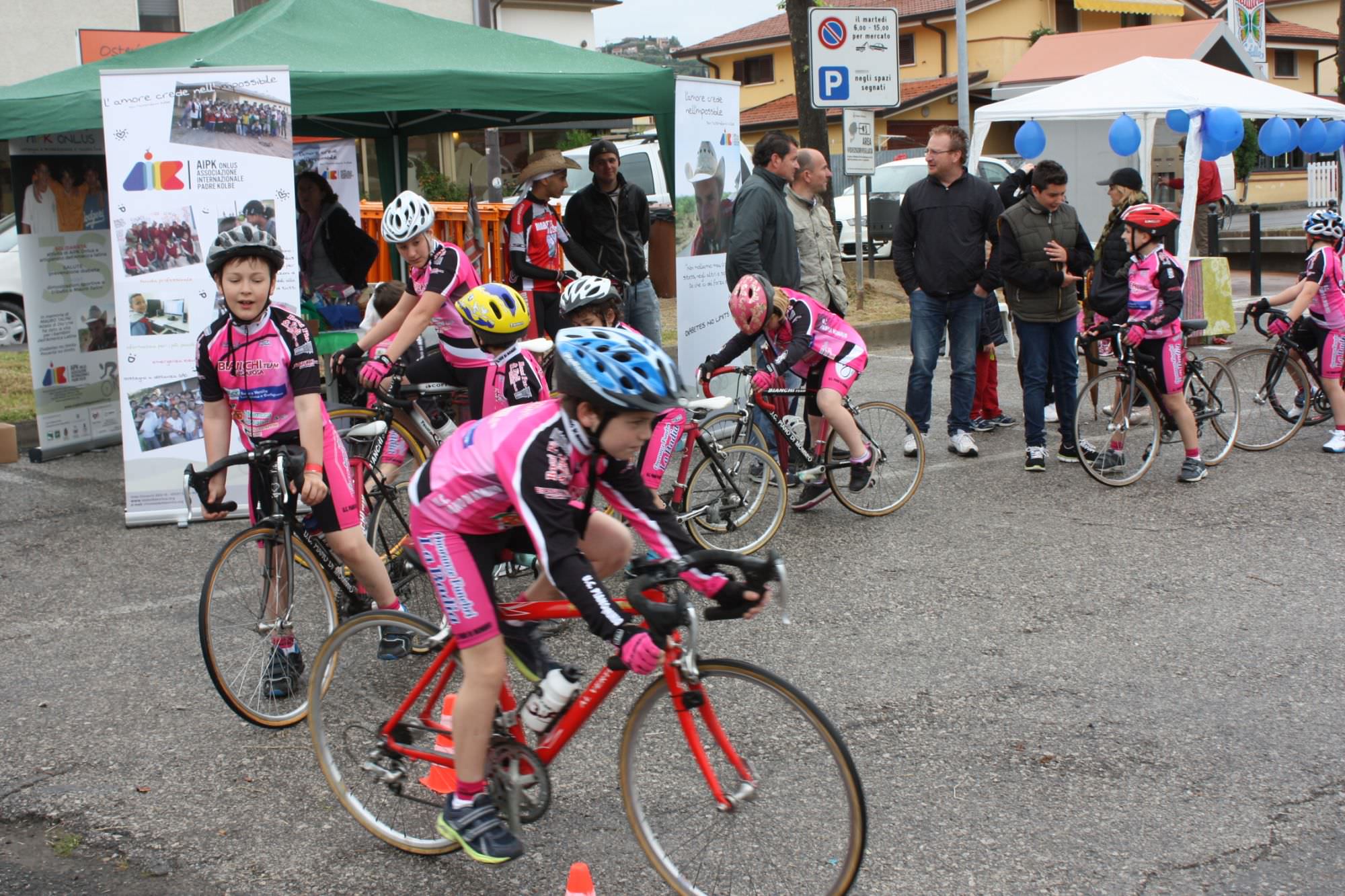 La pioggia rovina la festa dello sport di Massarosa (le foto)