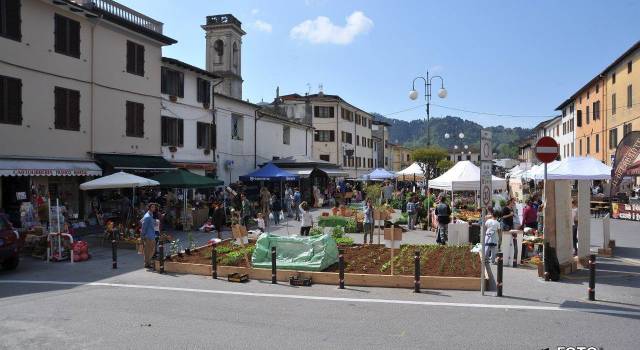 Proseguono i lavori in Piazza XXIX Maggio