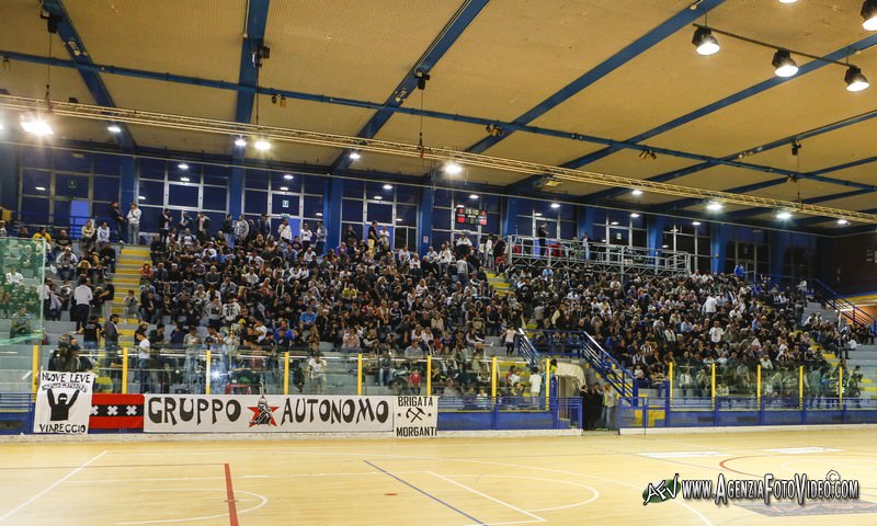 Prezzi al ribasso per la campagna abbonamenti del Cgc Viareggio