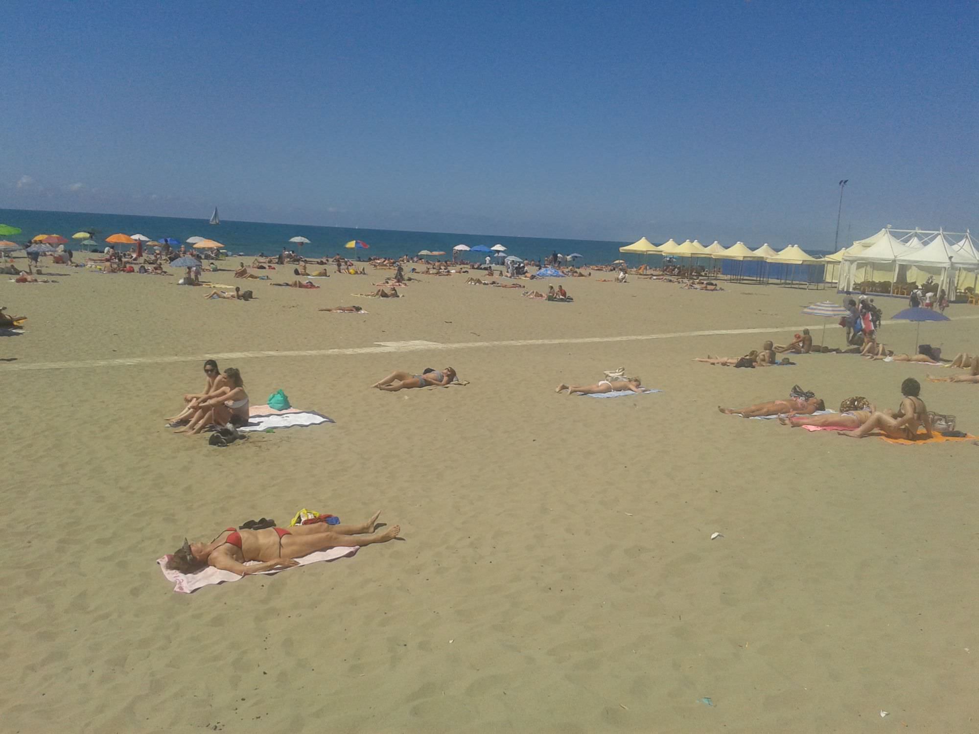 “Le spiagge libere stanno bene alla Lecciona, non a Lido di Camaiore”