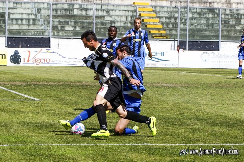 Il Viareggio perde il derby col Pisa. Ma la battaglia da vincere è quella societaria