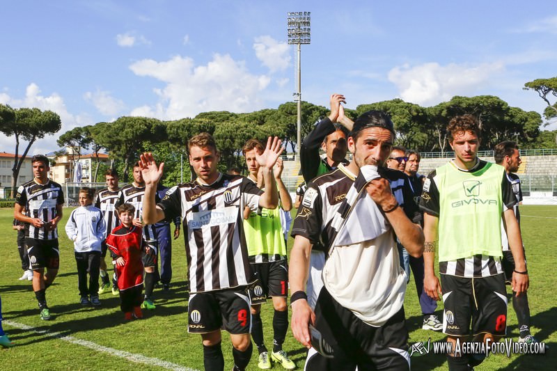 Dinelli rassicura i tifosi: “Il Viareggio si iscriverà al campionato”