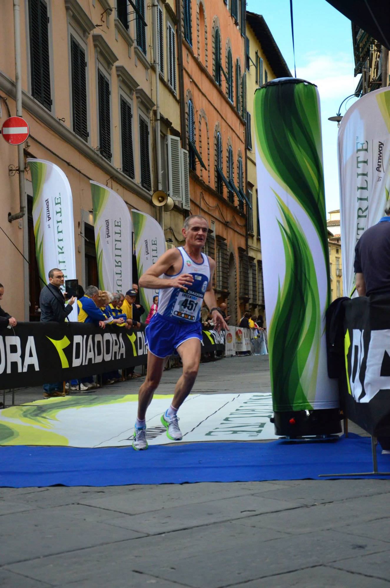 Secondo posto per Luca Sarti alla mezza maratona di Aulla