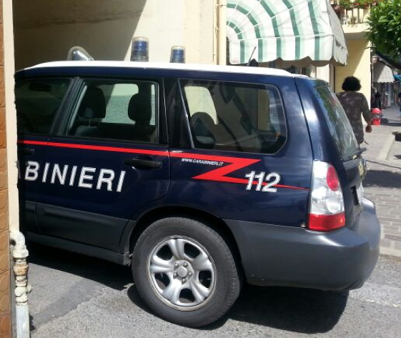 Lavoratori “al nero” in due ristoranti di Viareggio