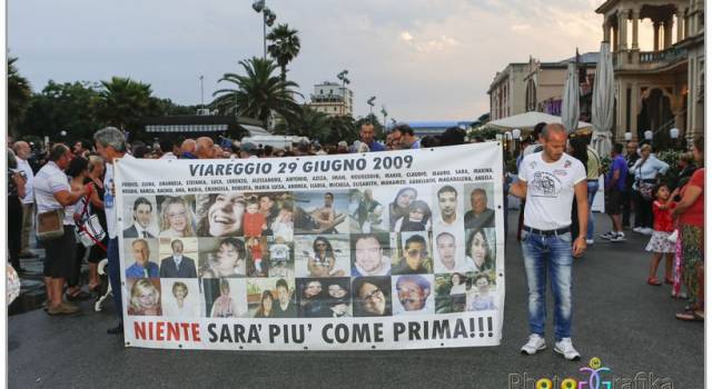 Strage di Viareggio, per il consulente del pm fu il picchetto a far uscire il gpl