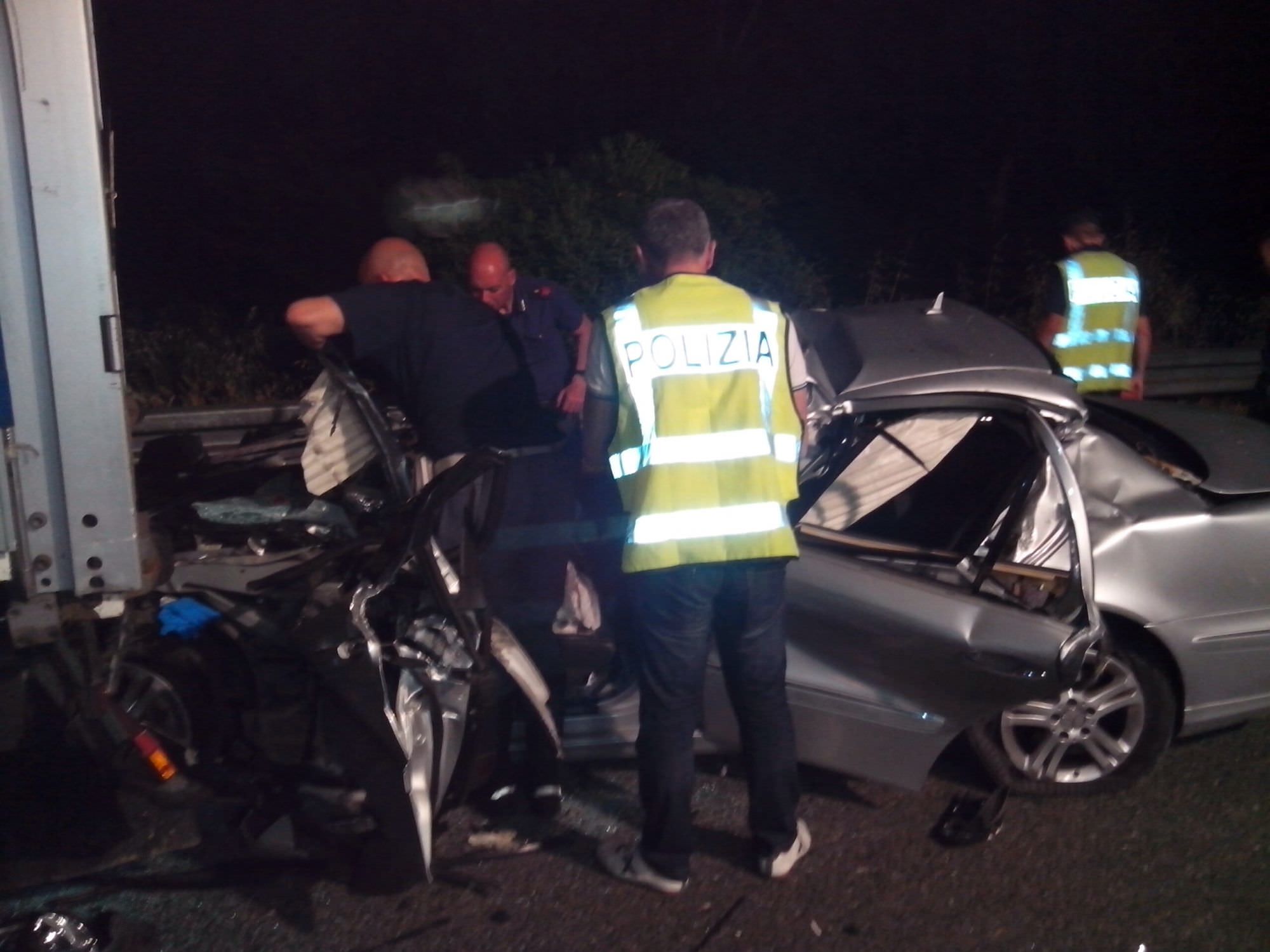 Incidente mortale sull’autostrada. Il video dei soccorritori