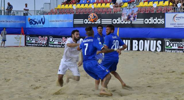 Cinque viareggini con la Nazionale di beach soccer a Lignano Sabbiadoro