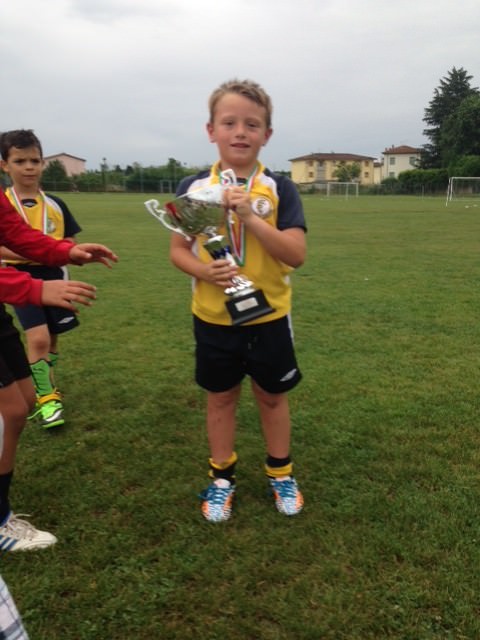 I Piccoli amici del Lido trionfano al torneo Casini di Sant’Anna