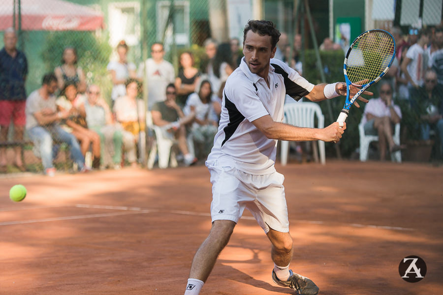 Un torneo di beneficenza al Tennis Italia di Viareggio