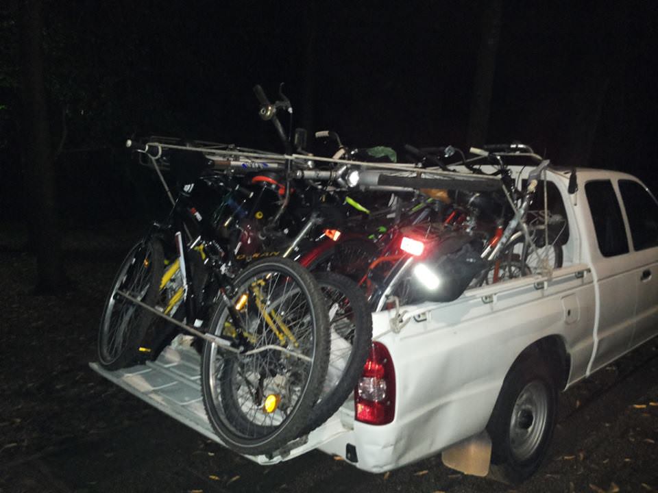 Ritrovate dalla polizia municipale nella pineta di Ponente 10 biciclette rubate