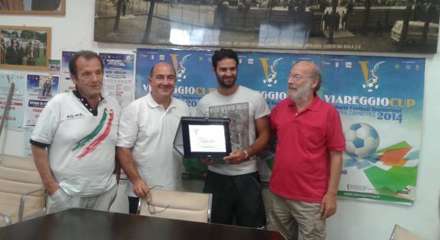 Il Cgc consegna una targa a Barozzi per il trionfo europeo con la Nazionale