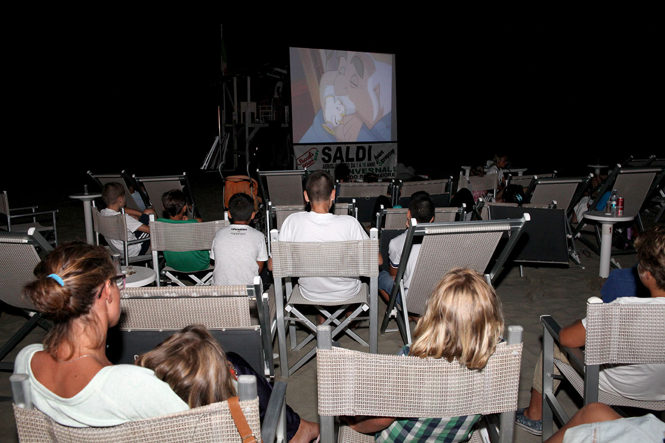 Oltre 3000 spettatori per il cinema sulla spiaggia a Lido di Camaiore