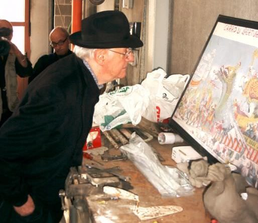 Sul carro di Allegrucci omaggio a Dario Fo