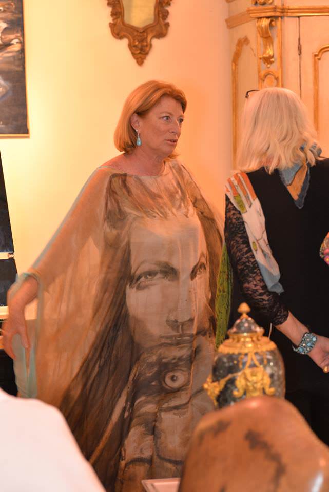 Da esponenti del mondo della cultura alle istituzioni, bagno di folla per l’artista fiorentina Elisabetta Rogai
