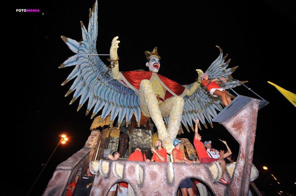 “Sbagliato cambiare l’orario dell’ultimo corso a 15 giorni dall’inizio del Carnevale”