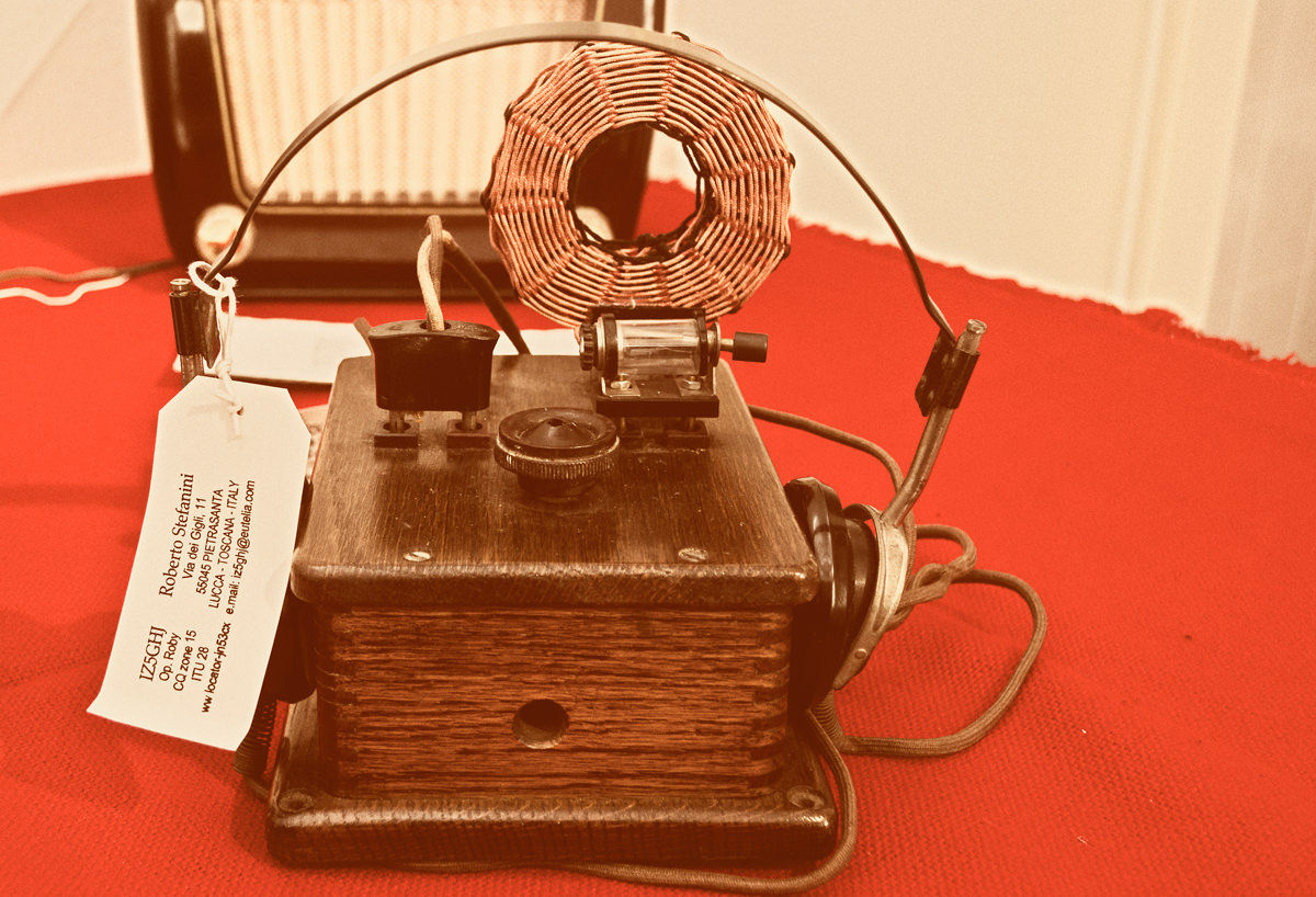 A Follie di Camaiore anche una mostra di radio e televisori d’epoca