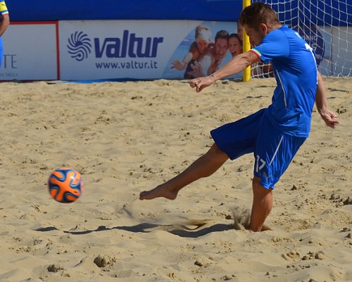 Beach soccer, l’Italia supera ai rigori l’Ucraina e chiude quinta nell’Euroleague