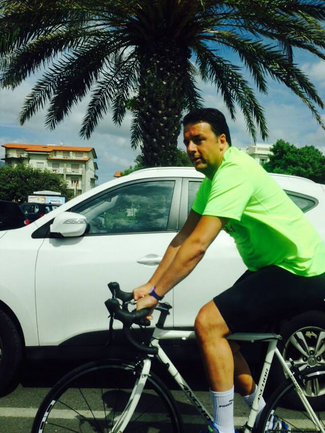 Parata di vip sulle spiagge della Versilia 1 renzi