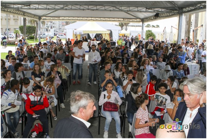 Tutto tace per il Festival della Salute. L’organizzatore Amabile lancia l’appello: “Viareggio se ci sei batti un colpo”