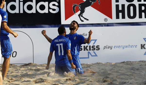Beach soccer, i viareggini d&#8217;Italia domano i leoni d&#8217;Inghilterra