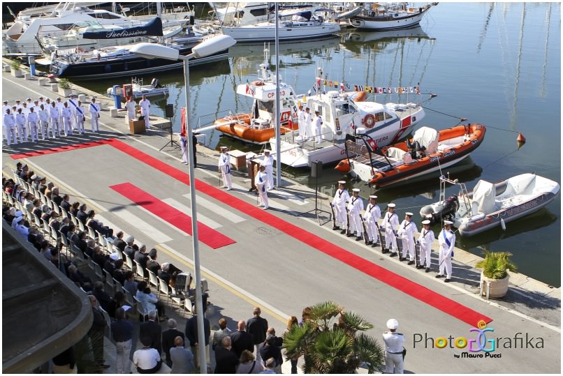 Al via i lavori di dragaggio dei fondali del porto di Viareggio