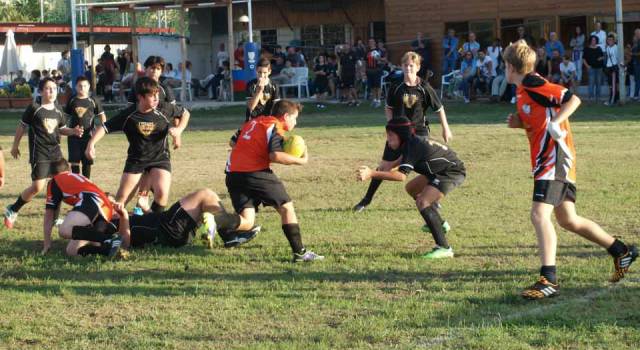 Una vittoria ed una sconfitta per il Rugby Union Versilia a Livorno