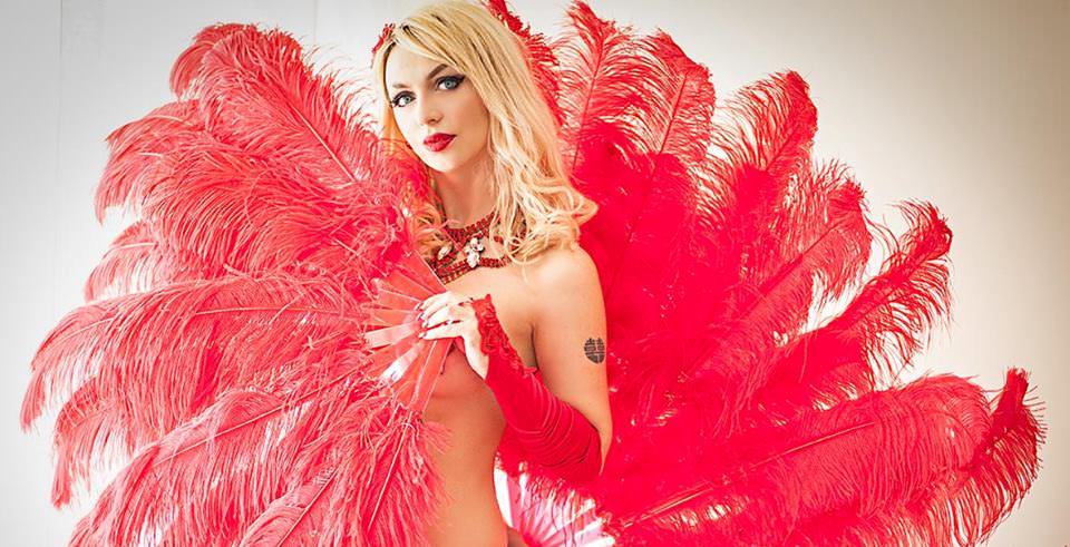 Lezioni di burlesque alla scuola di danza Patchouli