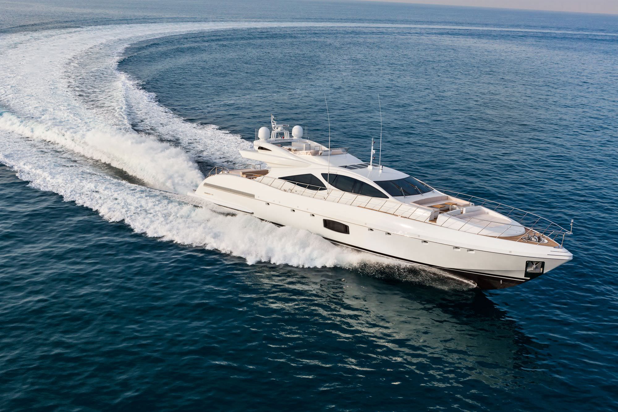 Overmarine vende un altro Mangusta 132