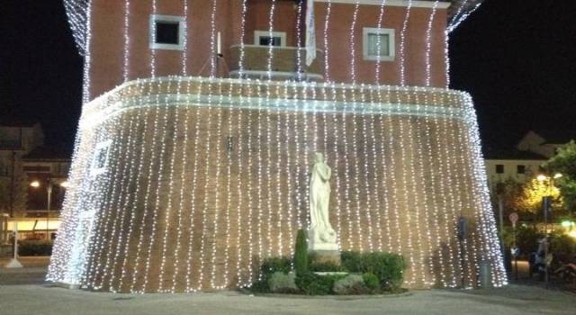 Accensione delle luci natalizie in occasione della Festa della Toscana