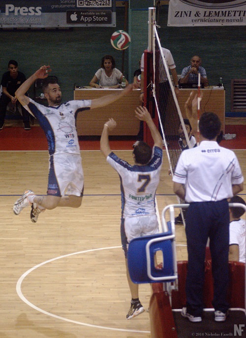 Esordio vincente per la Pallavolo Massa a Camaiore