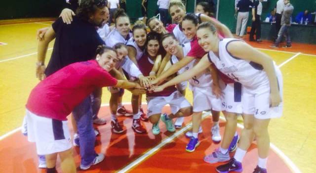 Basket femminile, Viareggio fa suo il derby con lo Spring Lucca